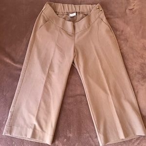 Oh Baby! by Motherhood Maternity Capris